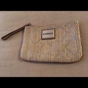 Wristlet